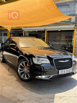 کرایسلەر 300